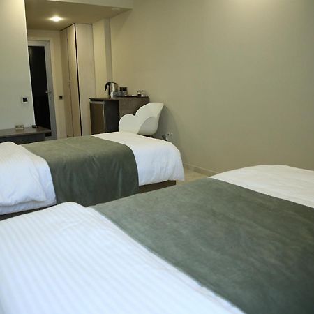 Vell Grey Hotel Martuni Ngoại thất bức ảnh
