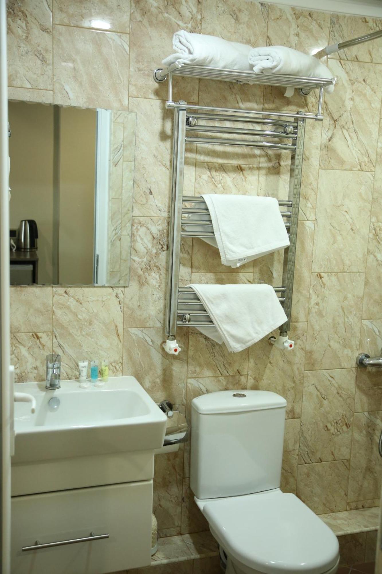 Vell Grey Hotel Martuni Ngoại thất bức ảnh